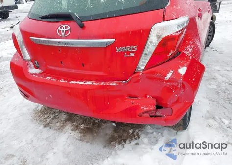 2013 Toyota Yaris Le z USA, uszkodzony, nr VIN JTDKTUD33DD549671